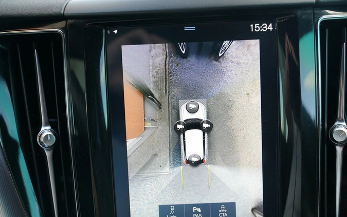 Volvo XC 60 cena 134699 przebieg: 138791, rok produkcji 2019 z Otmuchów małe 596
